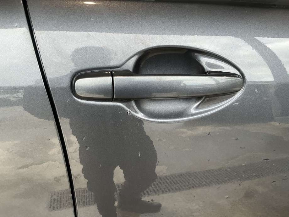 Dørhåndtak utv høyre foran til Toyota Avensis, 2003-2008 (Type II)  (TOYOTA|)