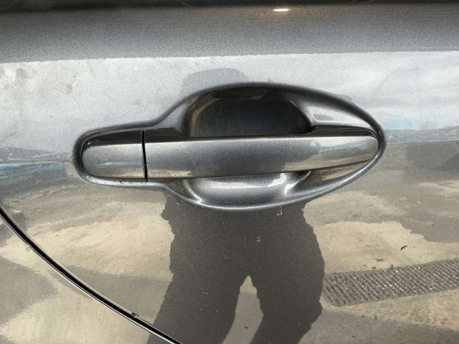 Dørhåndtak utv høyre bak til Toyota Avensis, 2003-2008 (Type II)  (TOYOTA|)