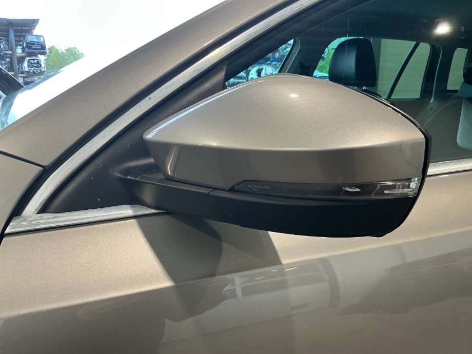 Speil venstre til Škoda Octavia, 2013-2016 (Type III, Fase 1)  (SKODA|)