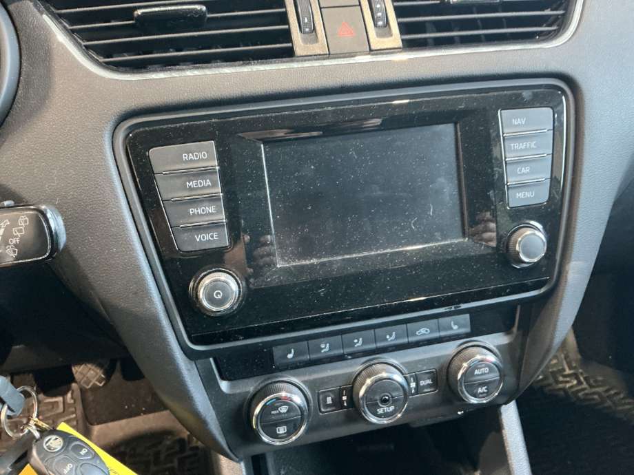 Instrument kjørecomputer til Škoda Octavia, 2013-2016 (Type III, Fase 1)  (SKODA|)