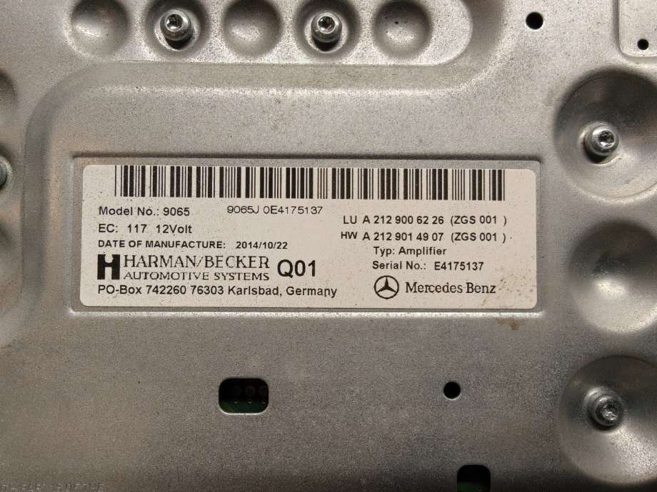 Bilstereo forsterker til Mercedes E-Klasse 2013-2016 (Fase 2) (W212) (W212) (MERCEDES|A 212 900 62 26|A 212 900 52 13)