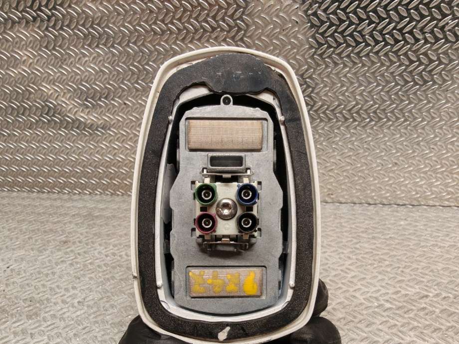 Antenne navigasjon til Mercedes E-Klasse 2013-2016 (Fase 2) (W212) (W212) (MERCEDES|A 212 827 02 28|)