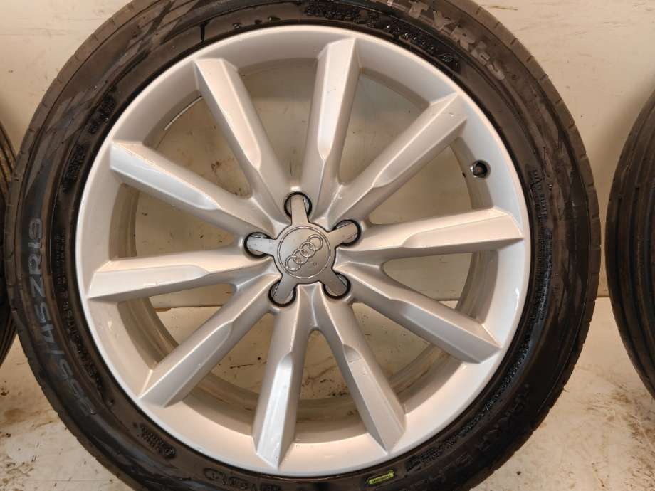 Felgsett aluminium til Audi A6 2011-2014 (Type IV, Fase 1) (C7) (C7) (AUDI|RONAL||4G9 601 025 F)