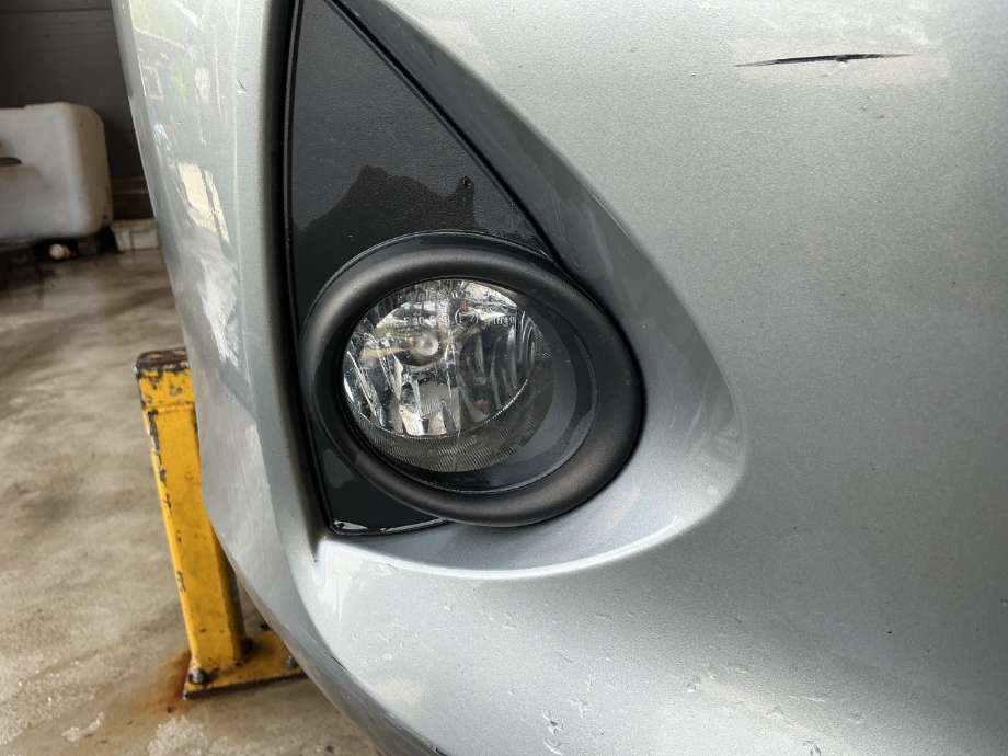 Tåkelykt høyre foran til Toyota Auris, 2013-2015 (Type II, Fase 1) (TOYOTA|)