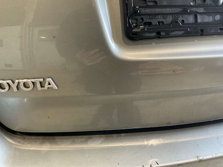 Bakluke til Toyota Auris 2013-2015 (Type II, Fase 1)  (TOYOTA|)