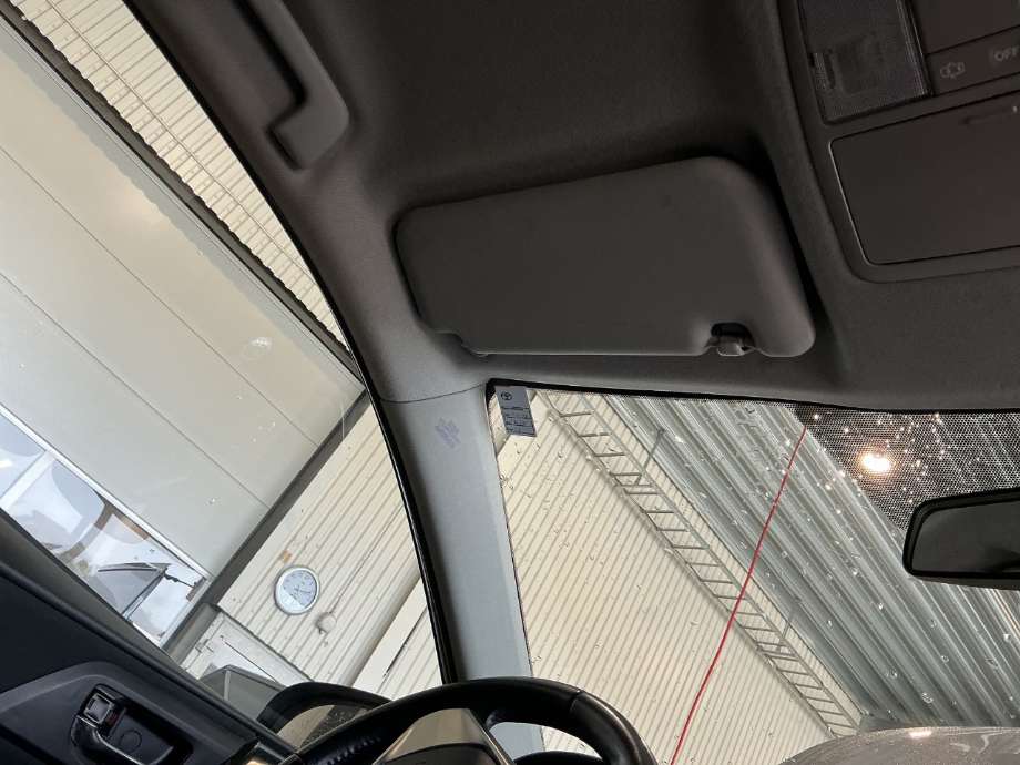 Solskjerm til Toyota Auris, 2013-2015 (Type II, Fase 1) (TOYOTA|)