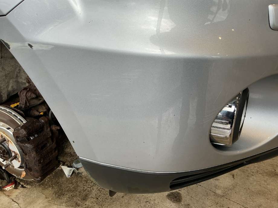 Støtfanger foran til Mitsubishi Outlander 2010-2012 (Type II, Fase 2)  (MITSUBISHI|)