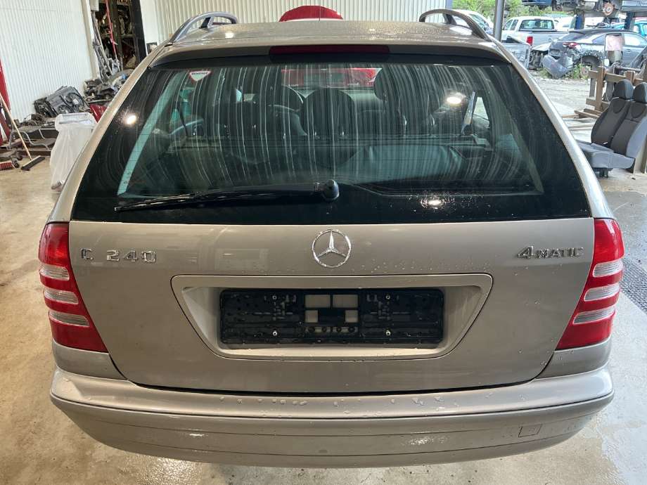 Bakluke til Mercedes C-Klasse, 2000-2004 (Fase 1) (W203) (W203) (MERCEDES|A 203 740 05 05)