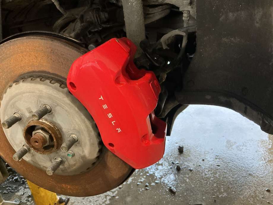 Bremsecaliper venstre bak til Tesla Model 3, 2018-2023 (Fase 1)  (TESLA|)