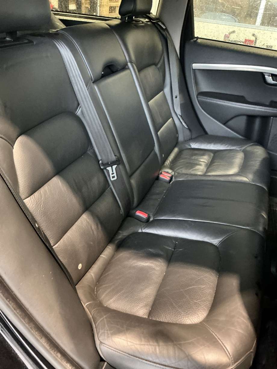 Sete bak til Volvo V70, 2007-2013 (Type III, Fase 1)  (VOLVO|)