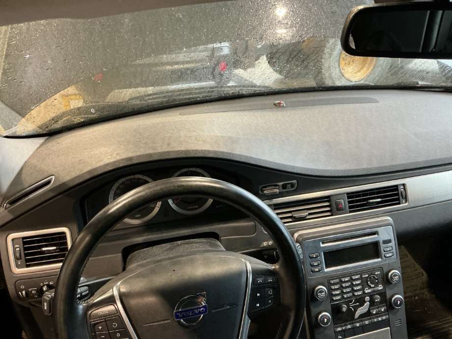 Dashbord til Volvo V70, 2007-2013 (Type III, Fase 1)  (VOLVO|)