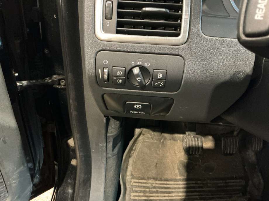 Bryter lys til Volvo V70, 2007-2013 (Type III, Fase 1)  (VOLVO|)
