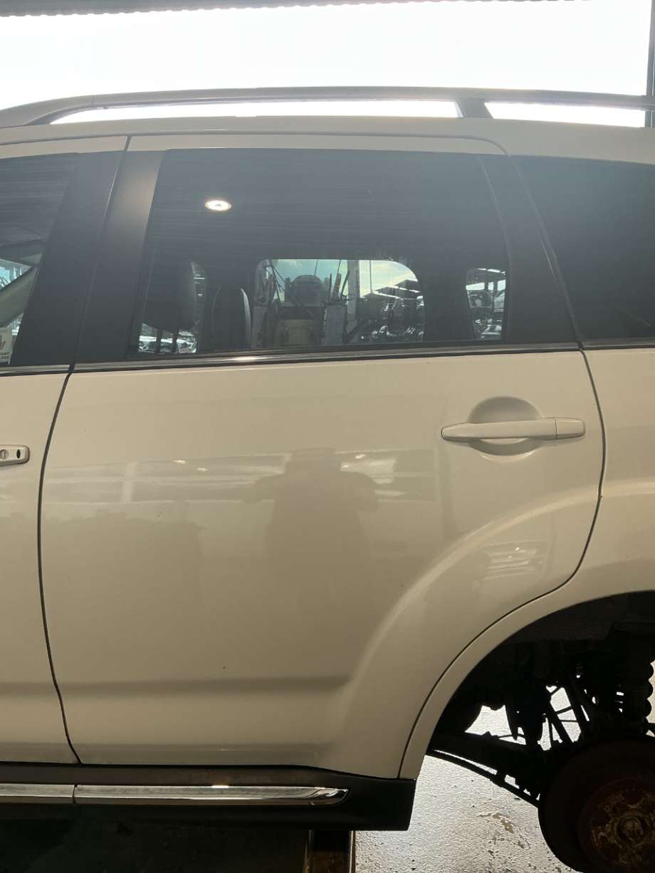 Dør venstre bak til Mitsubishi Outlander, 2010-2012 (Type II, Fase 2) (MITSUBISHI|)