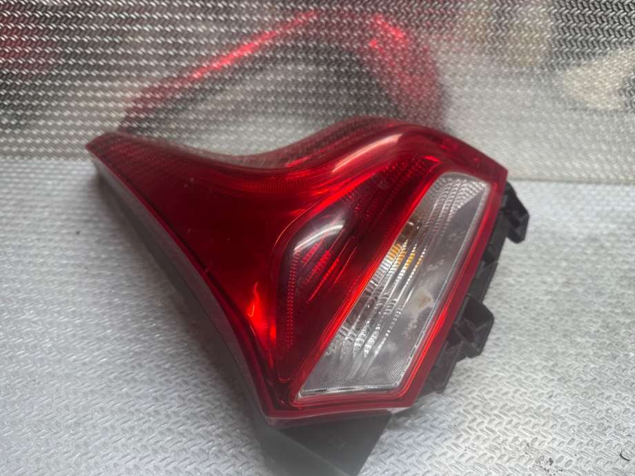 Baklykt høyre til Volvo V40, 2012-2019  (VOLVO|31395845)