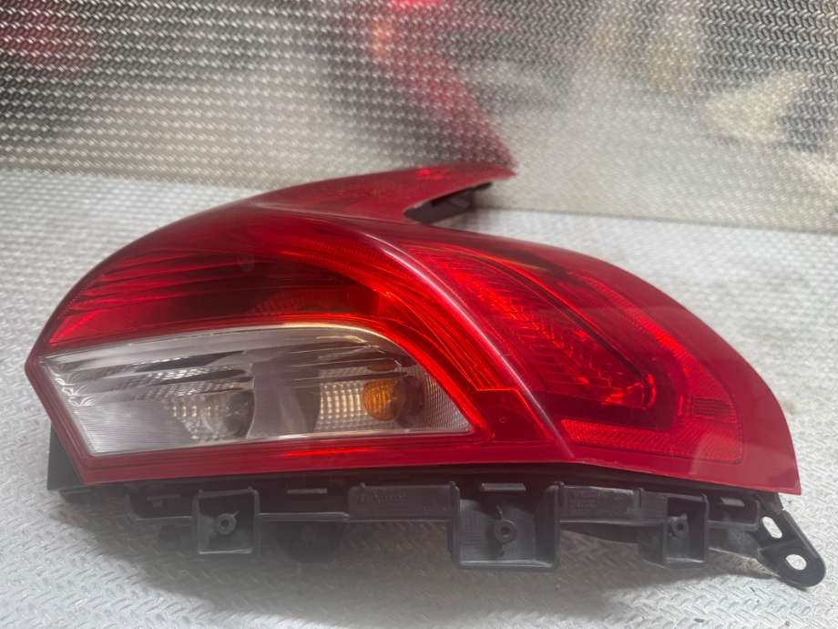 Baklykt høyre til Volvo V40 2012-2019 (VOLVO|31395845||31395479)