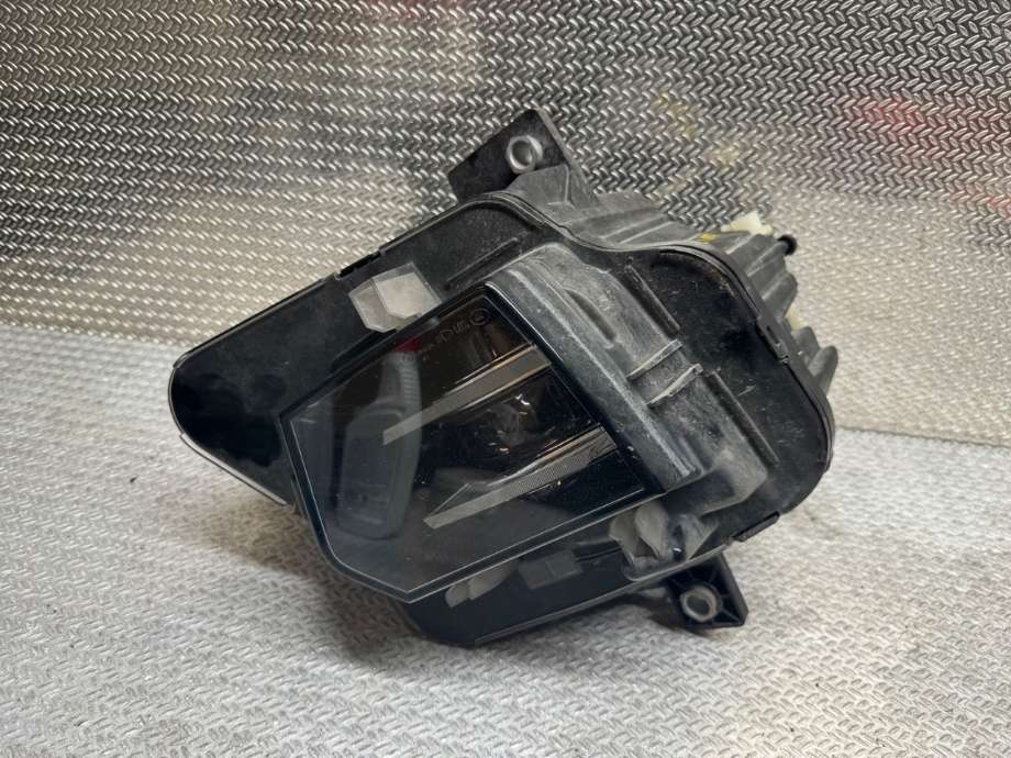 Frontlykt venstre halogen til MG Marvel R 2021-->> (MG|10934249|)