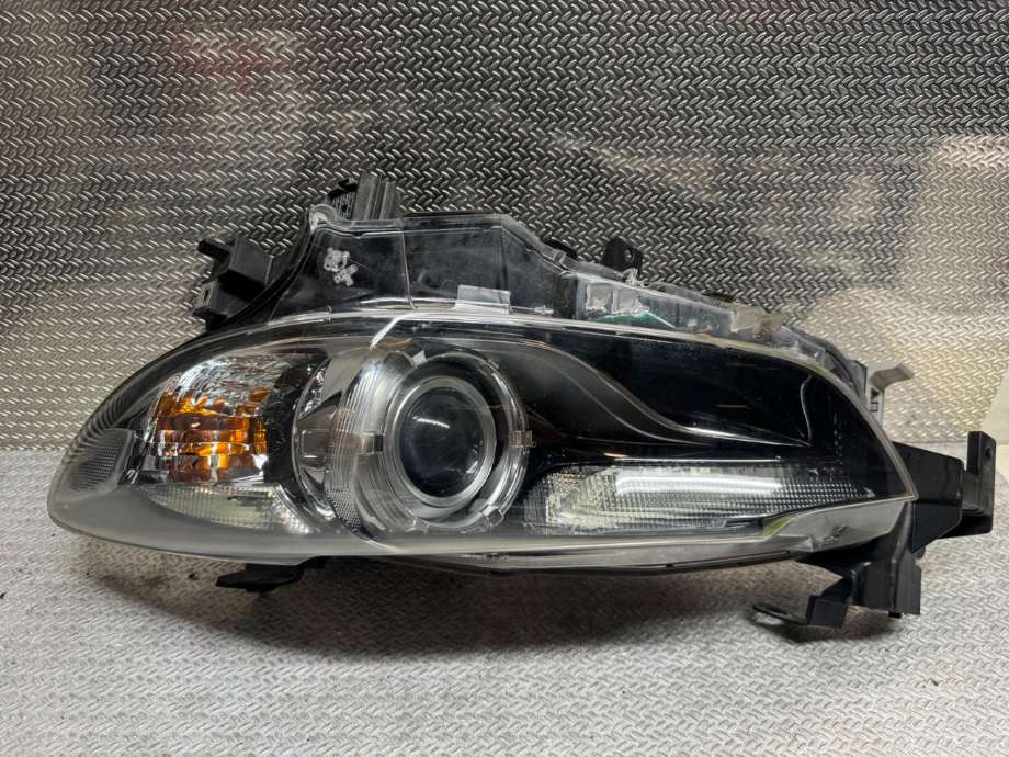 Frontlykt venstre halogen til Mazda 6, 2013-2015 (Type III, Fase 1)  (MAZDA|GHR451041F)