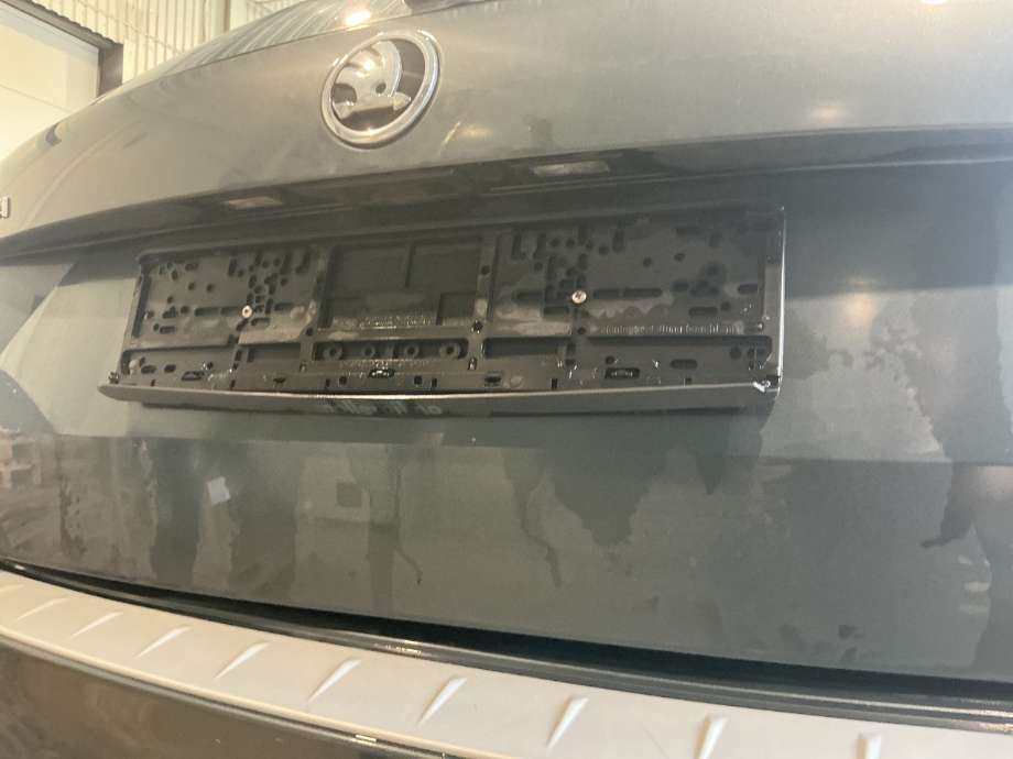 Bakluke til Škoda Octavia 2013-2016 (Type III, Fase 1)  (SKODA|)