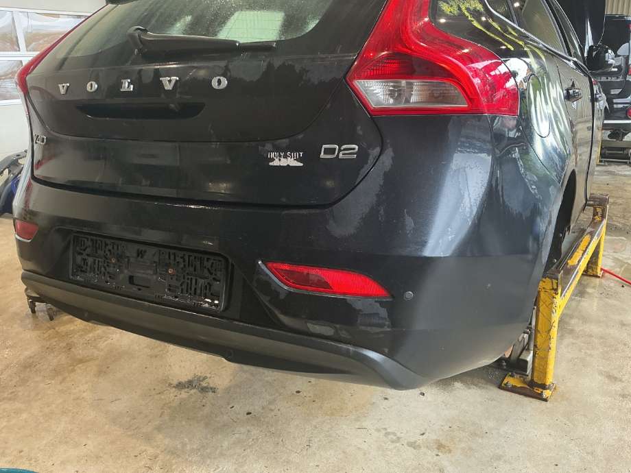 Støtfanger bak til Volvo V40 2012-2019 (VOLVO|)