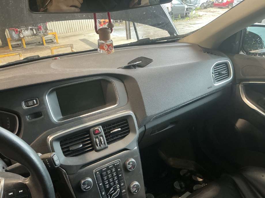 Dashbord til Volvo V40 2012-2019 (VOLVO|)