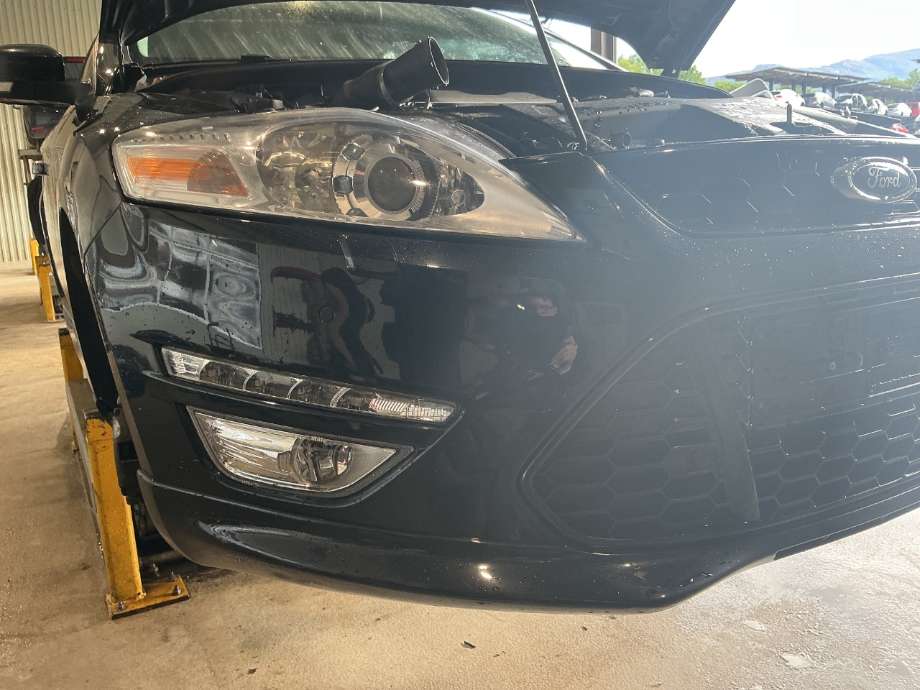 Støtfanger foran til Ford Mondeo, 2011-2014 (Type IV, Fase 2)  (FORD|)