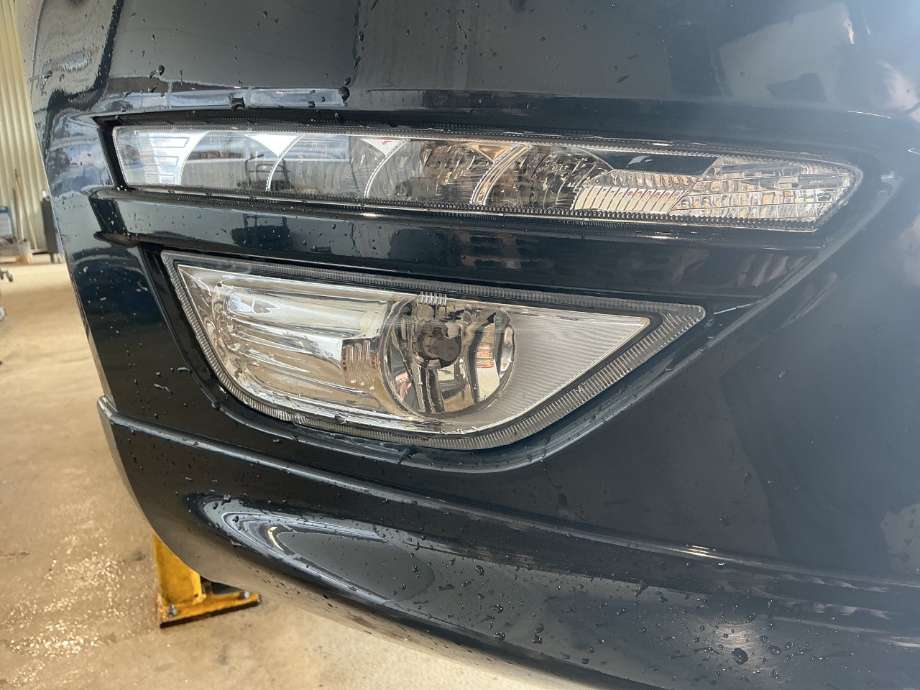 Tåkelykt høyre foran til Ford Mondeo, 2011-2014 (Type IV, Fase 2)  (FORD|)