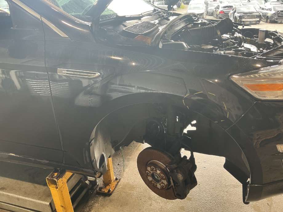 Skjerm høyre foran til Ford Mondeo, 2011-2014 (Type IV, Fase 2)  (FORD|)