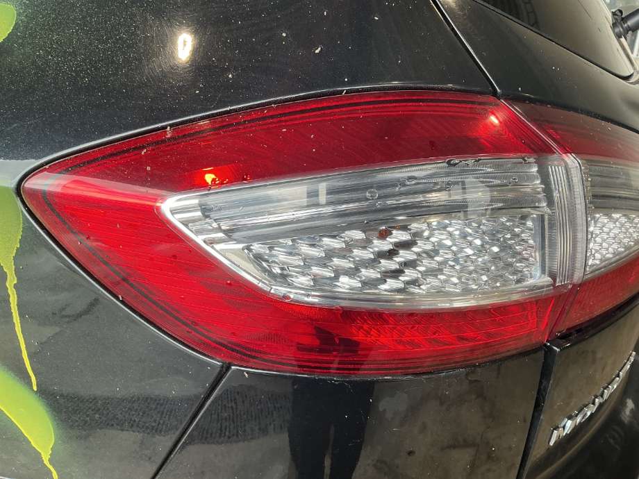 Baklykt venstre til Ford Mondeo, 2011-2014 (Type IV, Fase 2)  (FORD|)