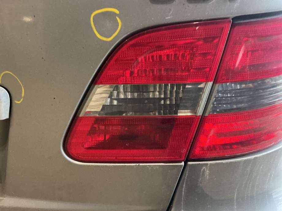 Baklykt høyre indre til Mercedes B-Klasse, 2005-2008 (Fase 1) (W245) (W245) (MERCEDES|)