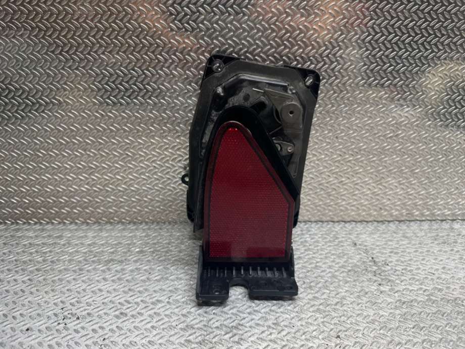 Batterilader inntak/luke til Tesla Model S 2013-2016 (Fase 1) (TESLA|1022014-00-E|)
