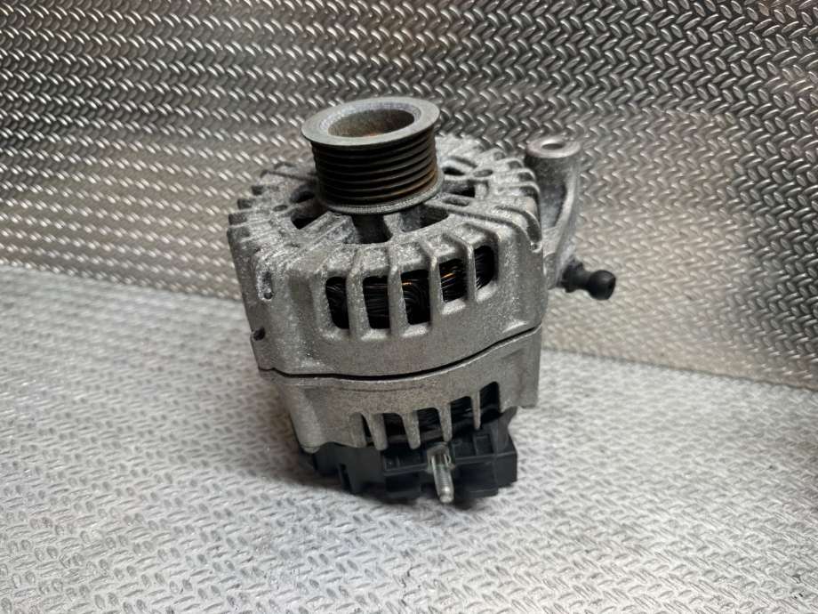 Dynamo til BMW 5-Serie, 2010-2017 (F10/F11) (F10/F11) (BMW|12 31 7 808 075)