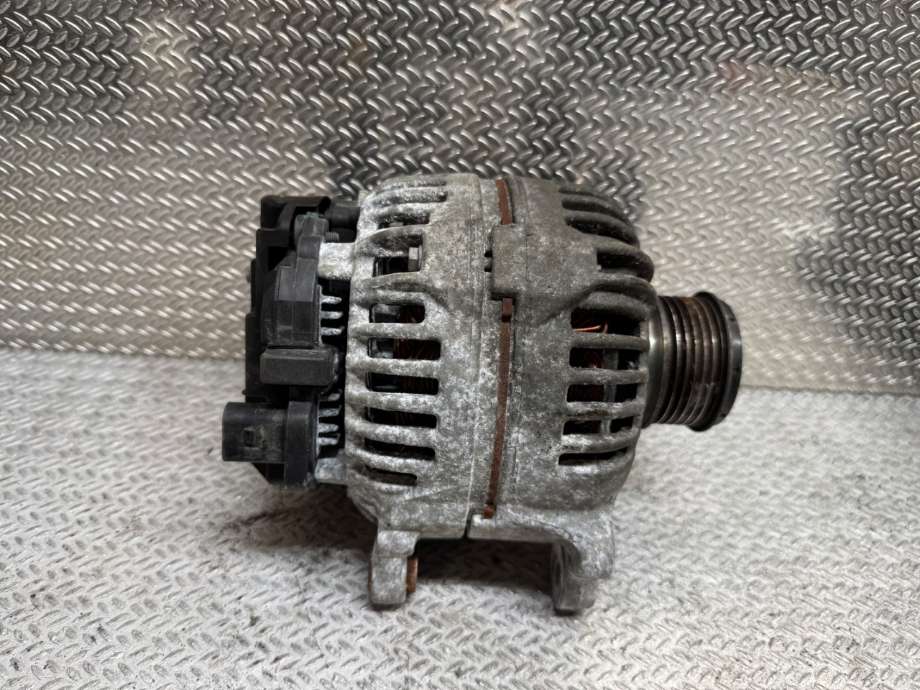 Dynamo til VW Golf V, Combi 2003-2008  (VOLKSWAGEN|06F 903 023 F|)