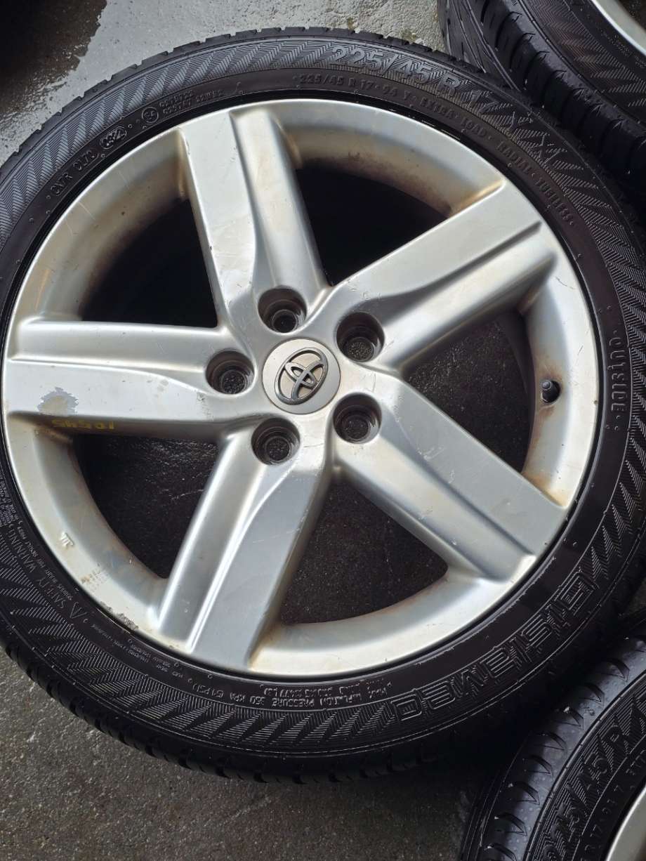Felgsett aluminium til Toyota Auris 2013-2015 (Type II, Fase 1) (TOYOTA||ET50)