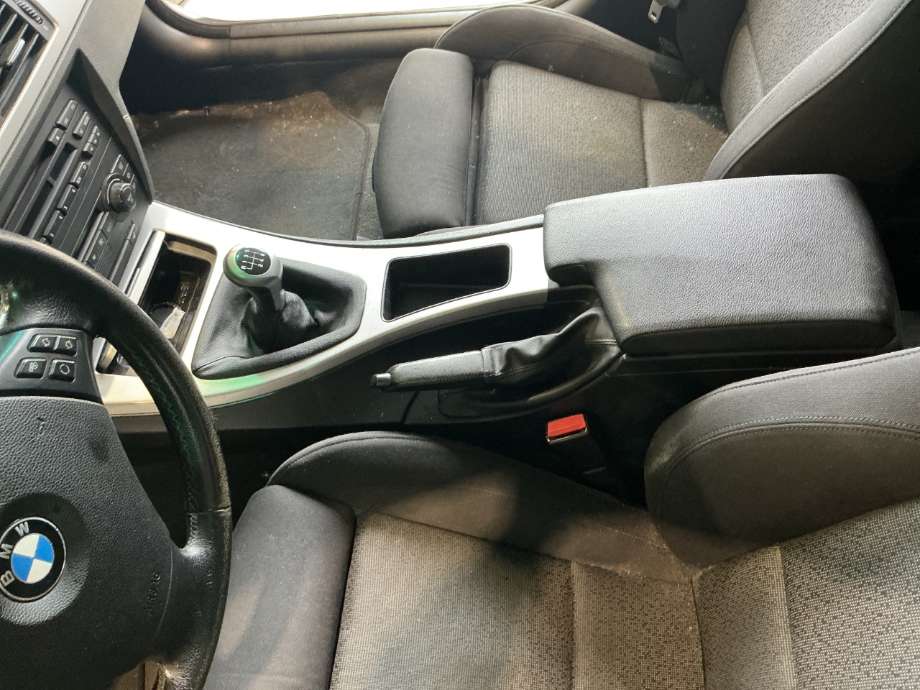 Innredning, Konsoll til BMW 3-Serie, 2005-2011 (E90/E91/E92/E93) (E90/E91/E92/E93) (BMW|)