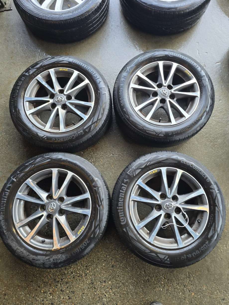 Felgsett aluminium til Toyota Avensis, 2009-2015 (Type III, Fase 1)  (TOYOTA|)