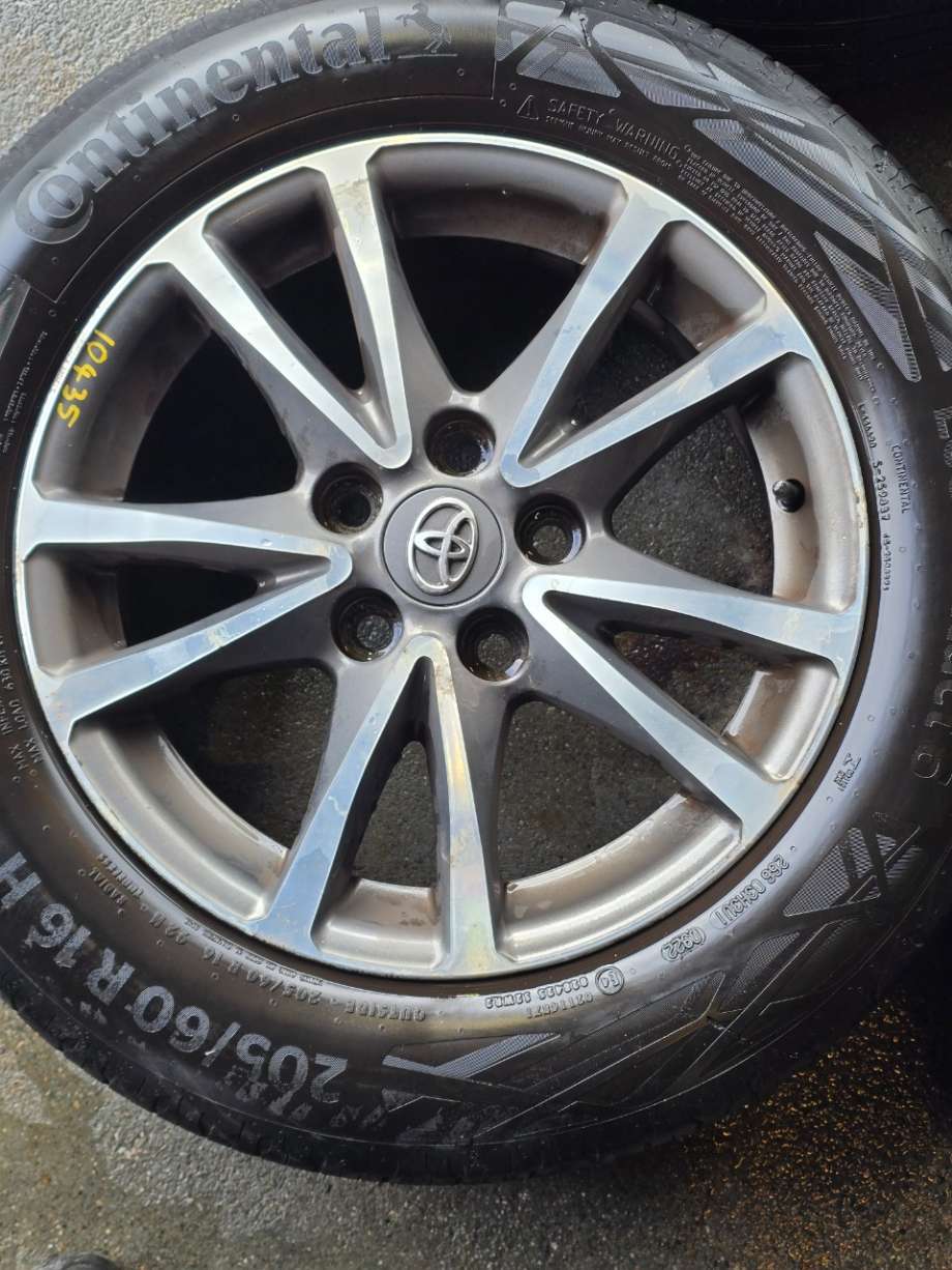 Felgsett aluminium til Toyota Avensis 2009-2015 (Type III, Fase 1)  (TOYOTA||ET39)