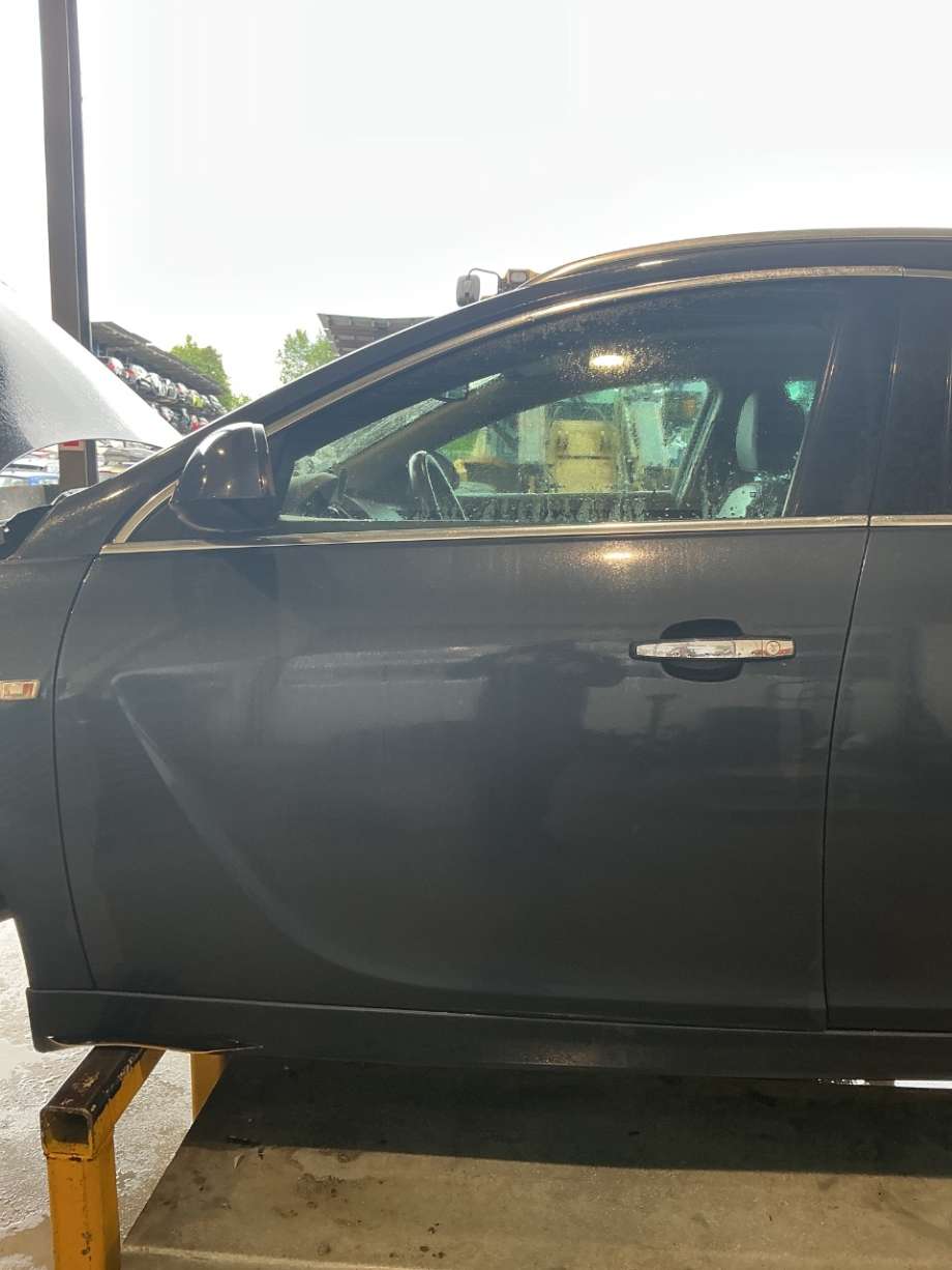 Dør venstre foran til Opel Insignia A 2009-2014 (OPEL|)