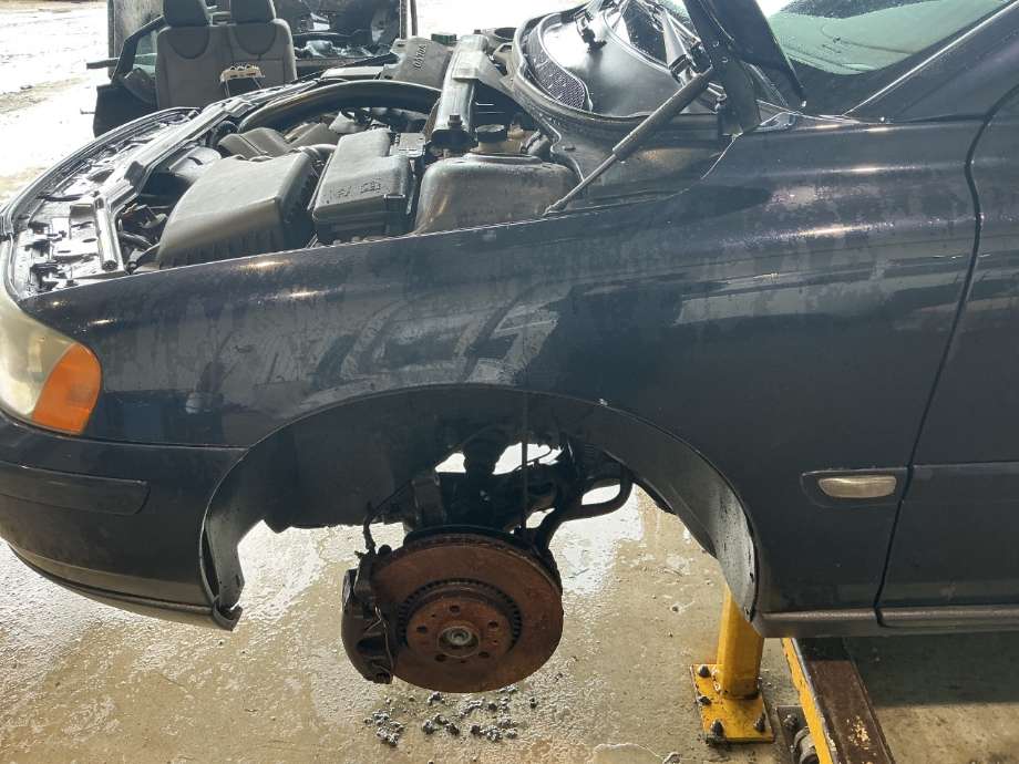 Skjerm venstre foran til Volvo V70, 2005-2007 (Type II, Fase 2)  (VOLVO|)