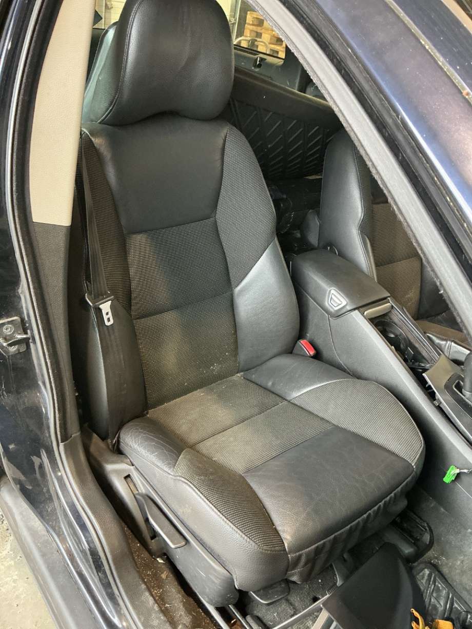 Sete foran høyre til Volvo V70, 2005-2007 (Type II, Fase 2)  (VOLVO|)