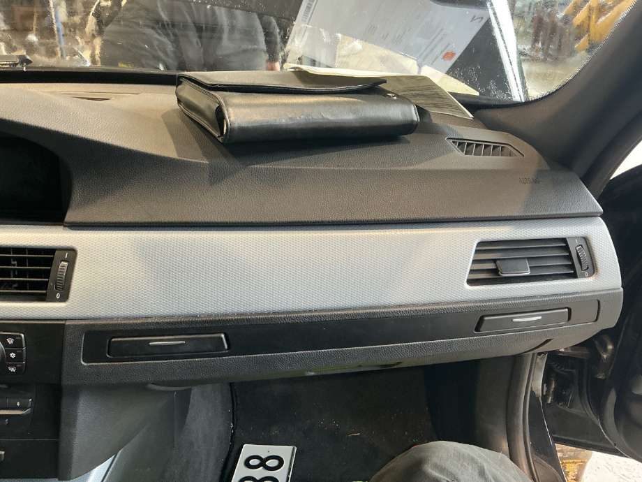 Dashbord til BMW 3-Serie 2005-2011 (E90/E91/E92/E93) (E90/E91/E92/E93) (BMW|)