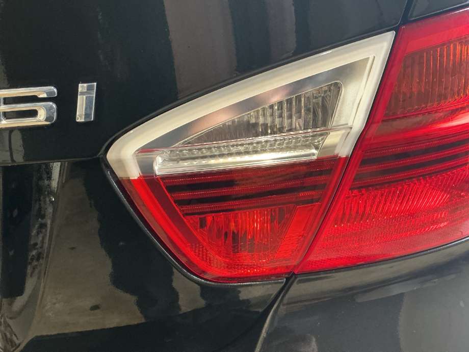 Baklykt høyre indre til BMW 3-Serie, 2005-2011 (E90/E91/E92/E93) (E90/E91/E92/E93) (BMW|)