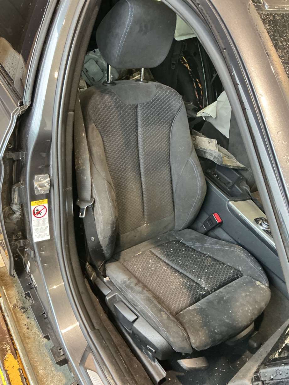 Sete foran høyre til BMW 3-Serie, 2012-2018 (F30/F31/F34) (F30/F31/F34) (BMW|)
