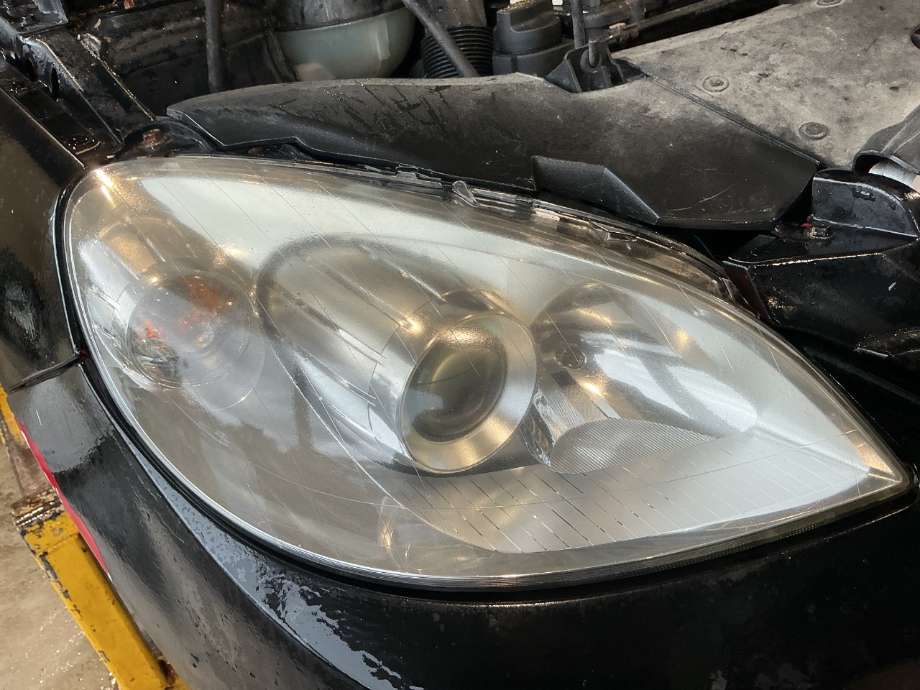 Frontlykt høyre halogen til Mercedes B-Klasse 2008-2011 (Fase 2) (W245) (W245) (MERCEDES|)