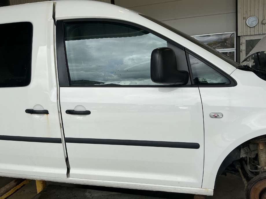 Dør høyre 2dørs til VW Caddy, 2010-2015 (Type III, Fase 2)  (VOLKSWAGEN|)
