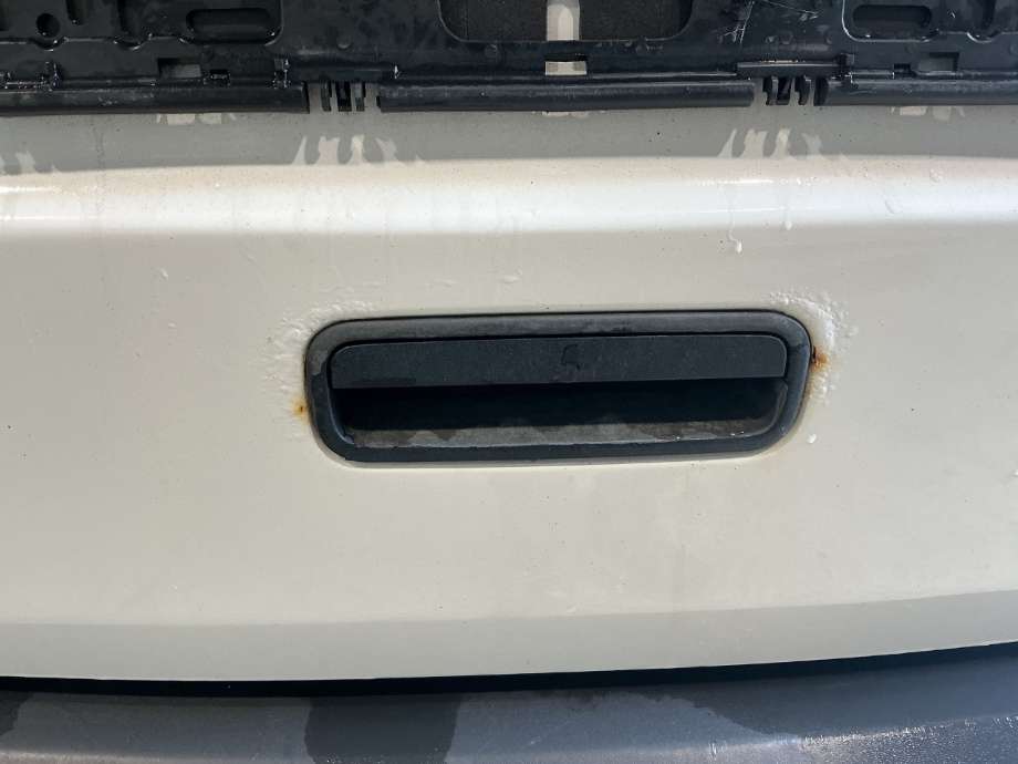Bakluke til VW Caddy 2010-2015 (Type III, Fase 2) (VOLKSWAGEN|)