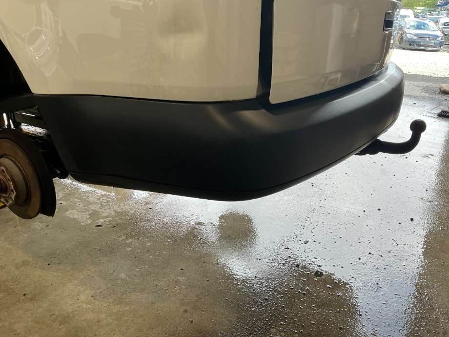 Støtfanger bak til VW Caddy, 2010-2015 (Type III, Fase 2)  (VOLKSWAGEN|)