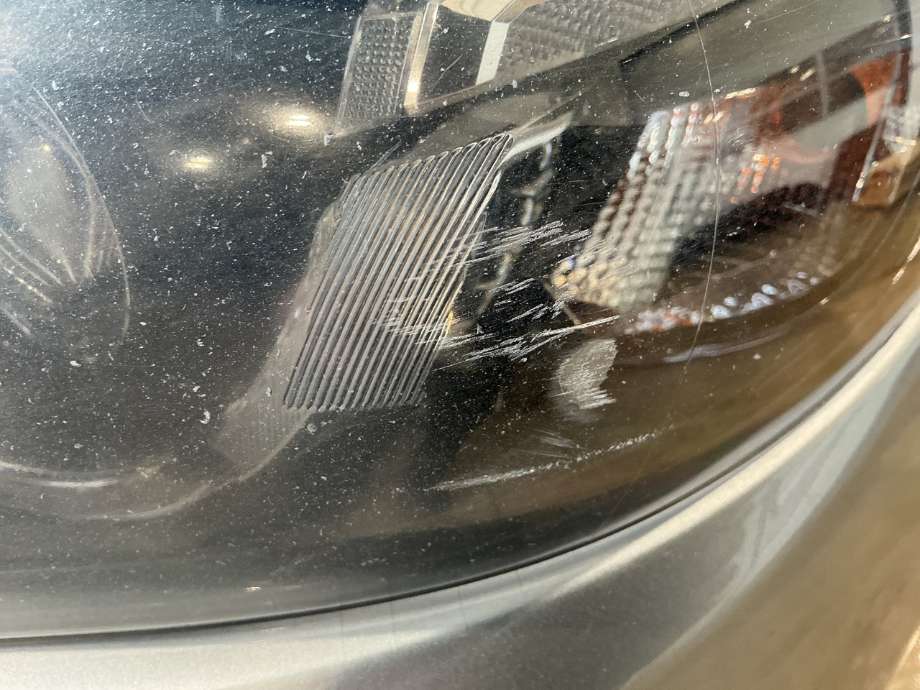 Frontlykt venstre xenon til Mazda 6 2015-2018 (Type III, Fase 2)  (MAZDA|)