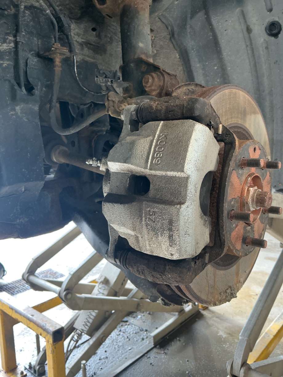 Bremsecaliper venstre foran til Mazda 6, 2015-2018 (Type III, Fase 2)  (MAZDA|)