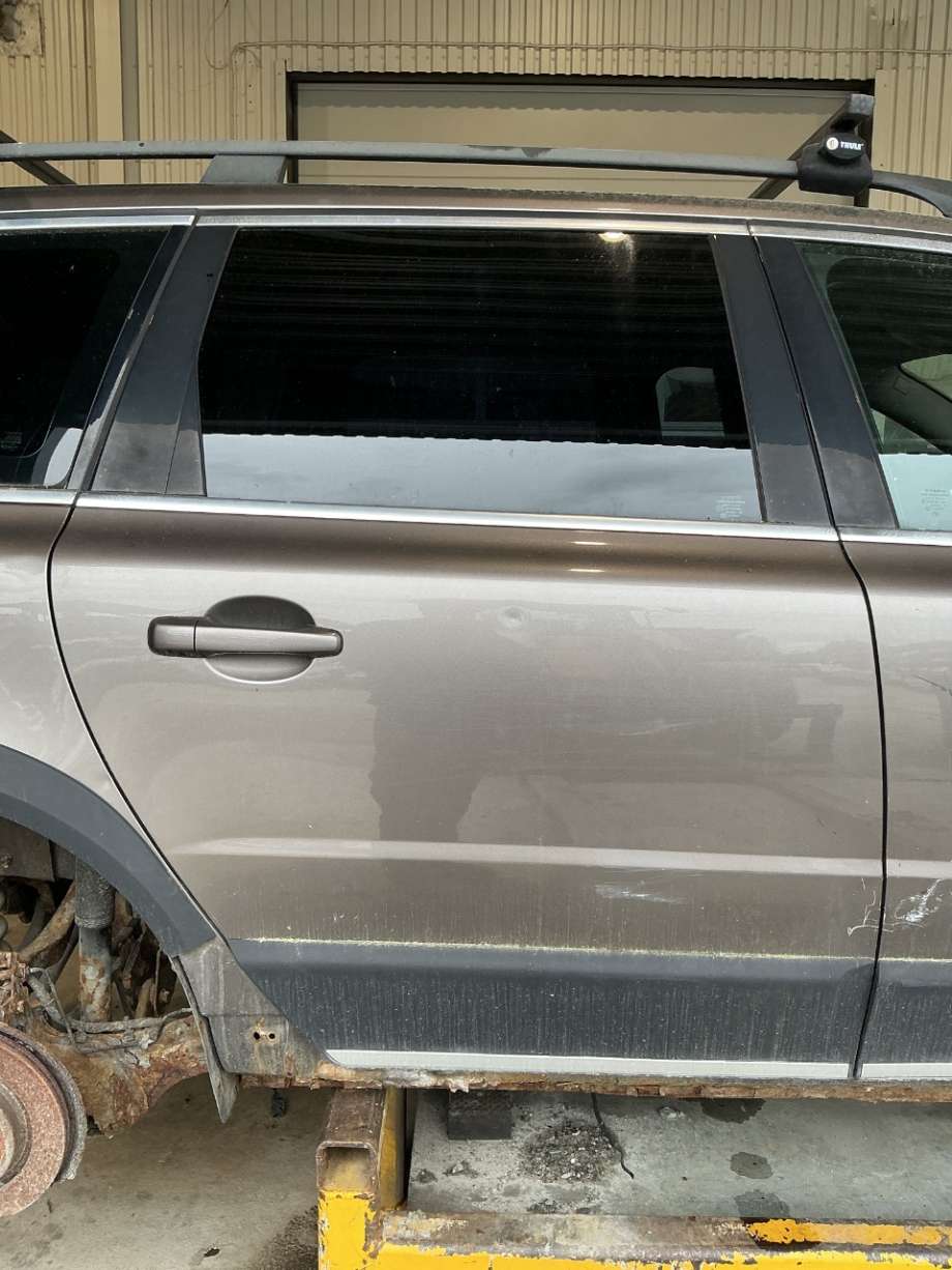 Dør høyre bak til Volvo XC70, 2008-2013 (Type II, Fase 1)  (VOLVO|)