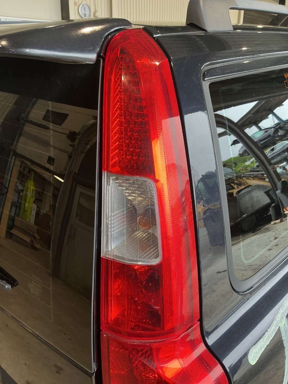 Baklykt høyre til Volvo V70, 2005-2007 (Type II, Fase 2)  (VOLVO|)